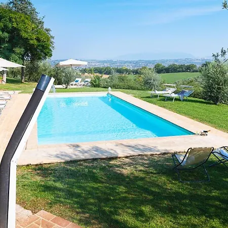 Villa Di Morice 14, Emma