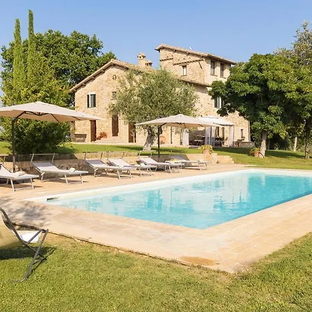 Villa Di Morice 14, Emma Castel Ritaldi