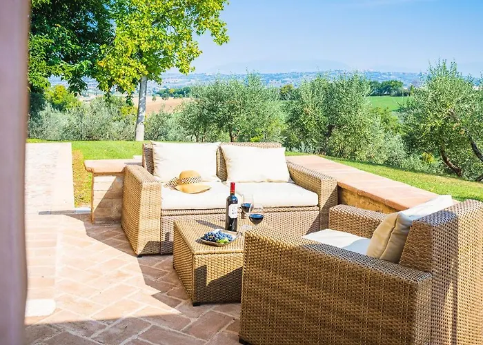 Villa Di Morice 14, Emma *