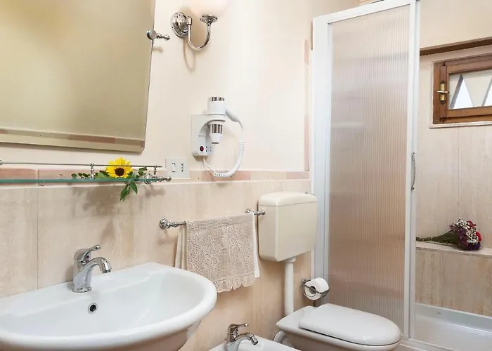 Villa Di Morice 14, Emma *