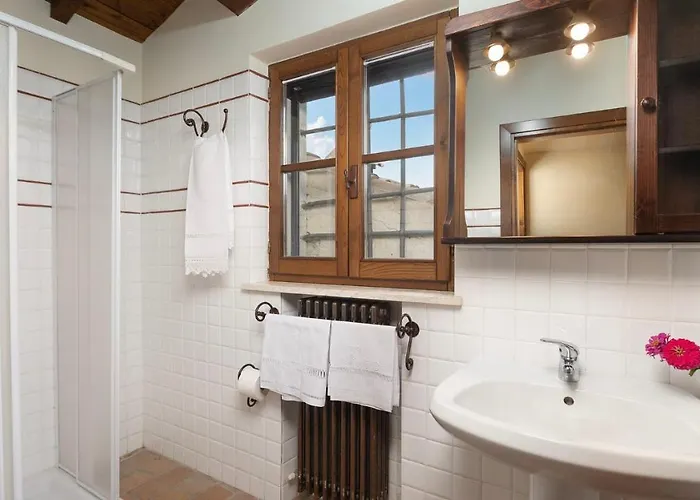 Di Morice 14, Emma Villa